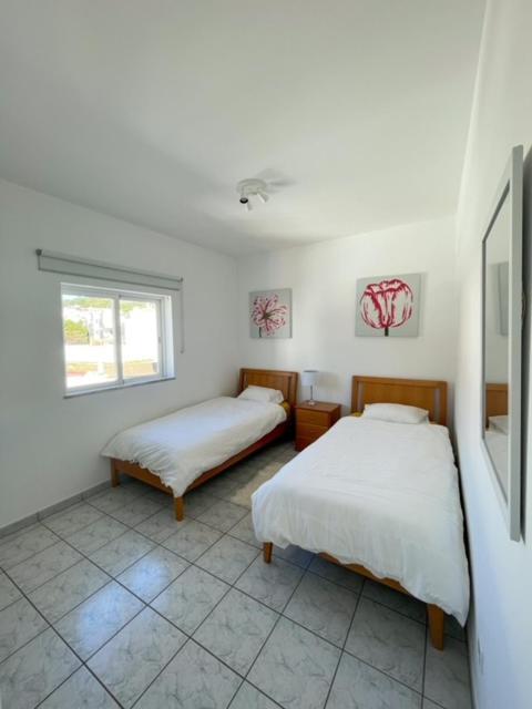Linha D Agua - Ap Appartement Salema Buitenkant foto