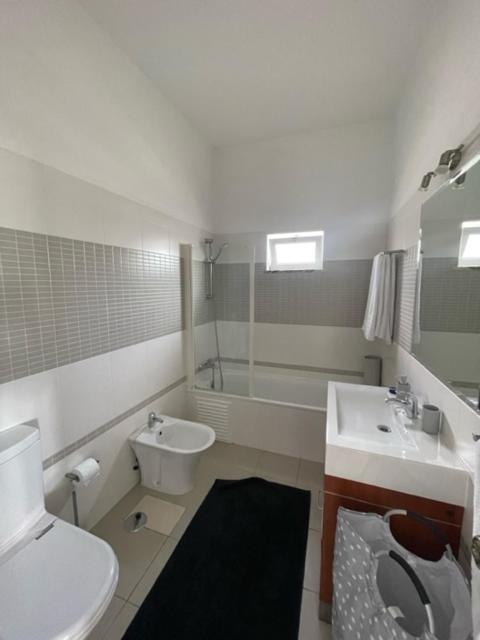 Linha D Agua - Ap Appartement Salema Buitenkant foto