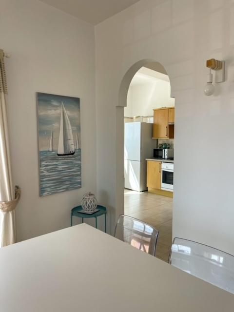 Linha D Agua - Ap Appartement Salema Buitenkant foto